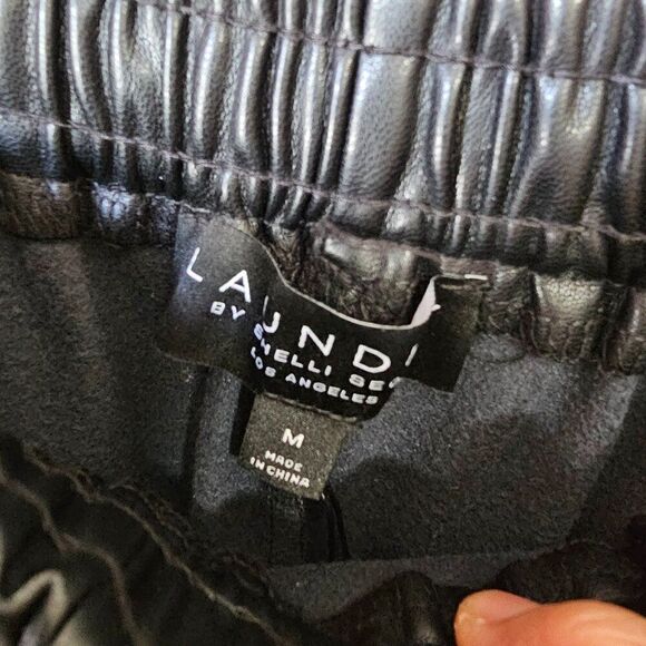 NWT LAUNDRY BY SHELLI SEGAL LOS ANGELES VEGAN LEATHER TAPERED PANTS SIZE M - Picture 13 of 16